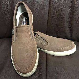 Clarks Men's Leather Slip On Shoes Brown NEW